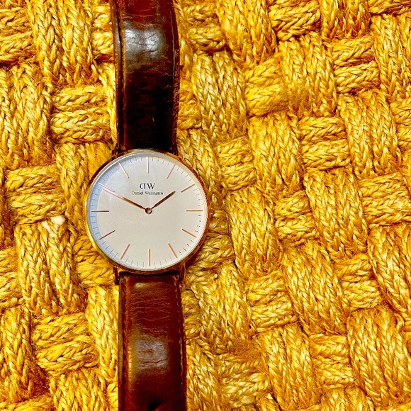 Rare David Wellington Men’s Watch in Brown - Picture 1 of 3